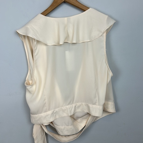 NWT Unique Vintage Cream Hazel Wrap Top Sz 4X - Picture 9 of 12